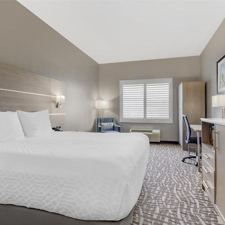 Best Western Plus Lake Elsinore Inn & Suites Kültér fotó
