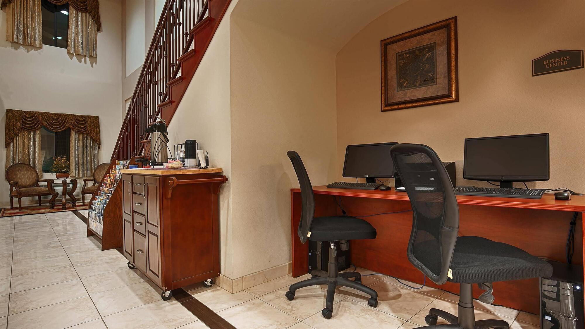 Best Western Plus Lake Elsinore Inn & Suites Kültér fotó