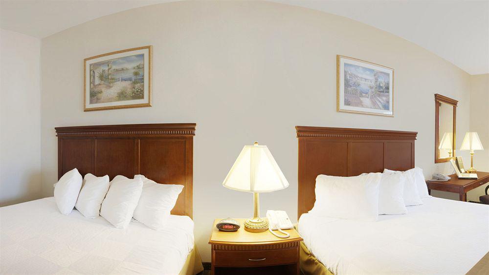Best Western Plus Lake Elsinore Inn & Suites Kültér fotó